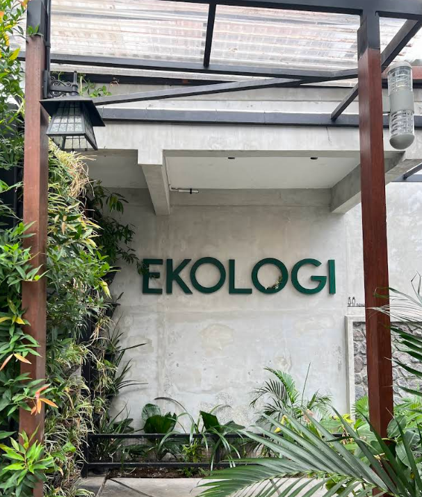 Ekologi Desk & Coffee